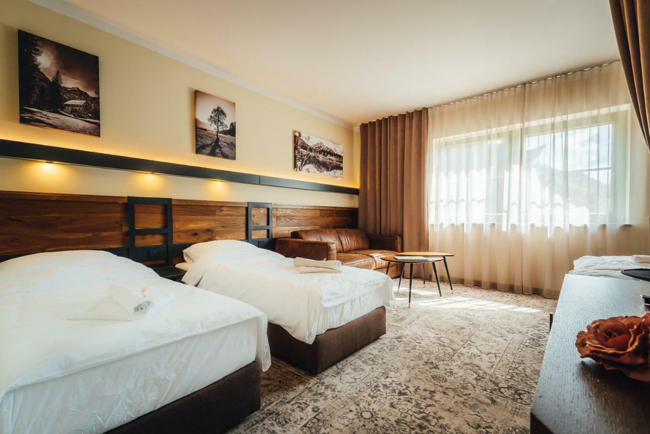 Guest House Ejga Jesenice Exterior photo