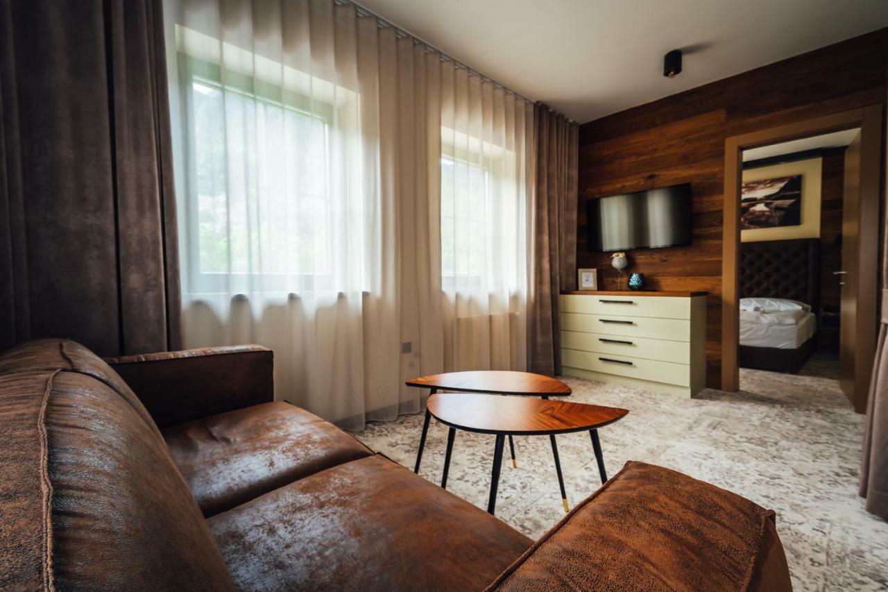 Guest House Ejga Jesenice Exterior photo